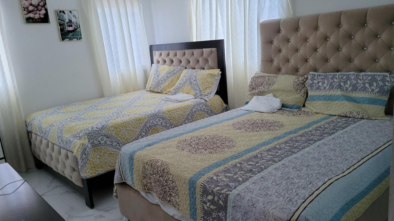Madome Aparta Hotel بدرنالس المظهر الخارجي الصورة